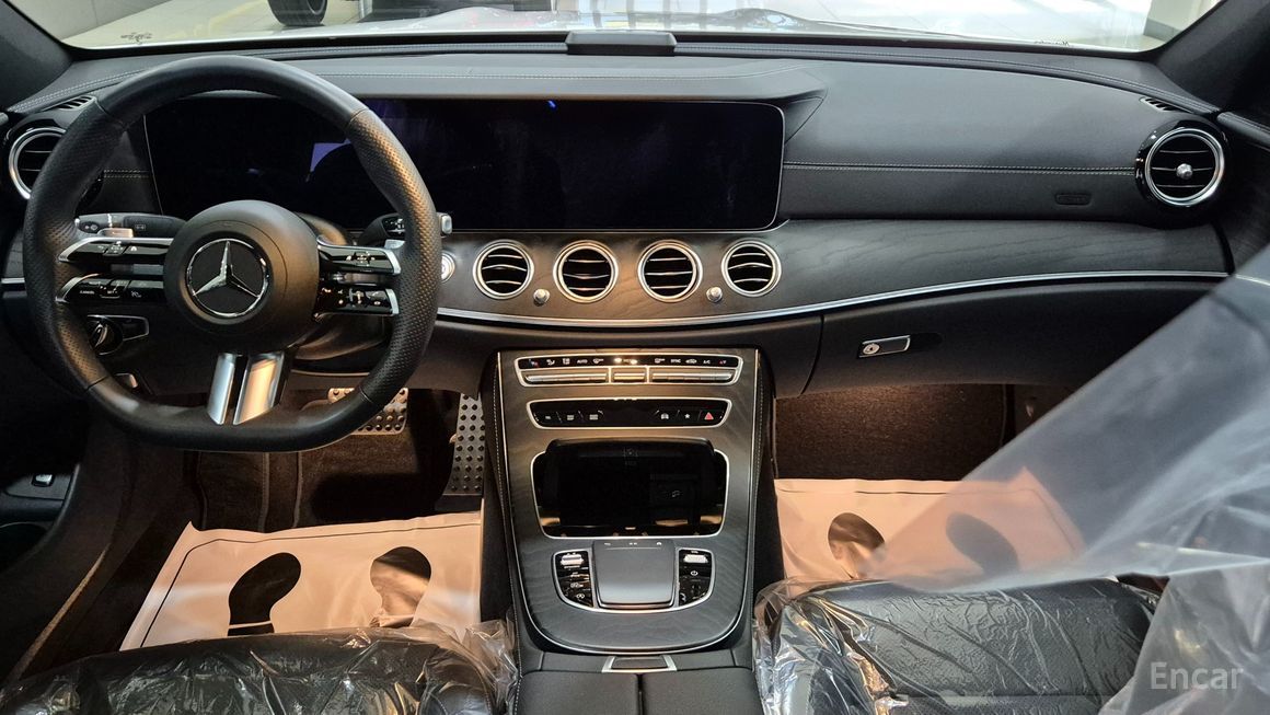 Mercedes-Benz E-Class - фото 6