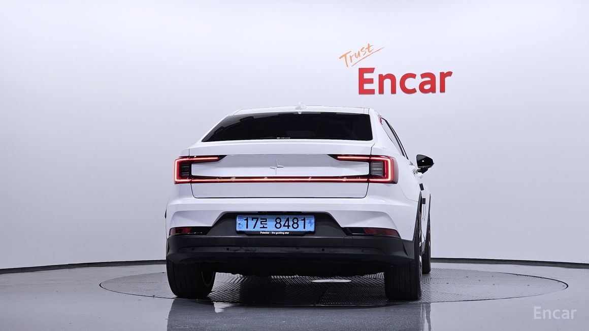 Polestar 2 - фото 3