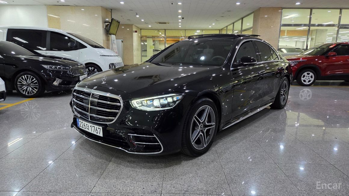 Mercedes-Benz S-Class - фото 0