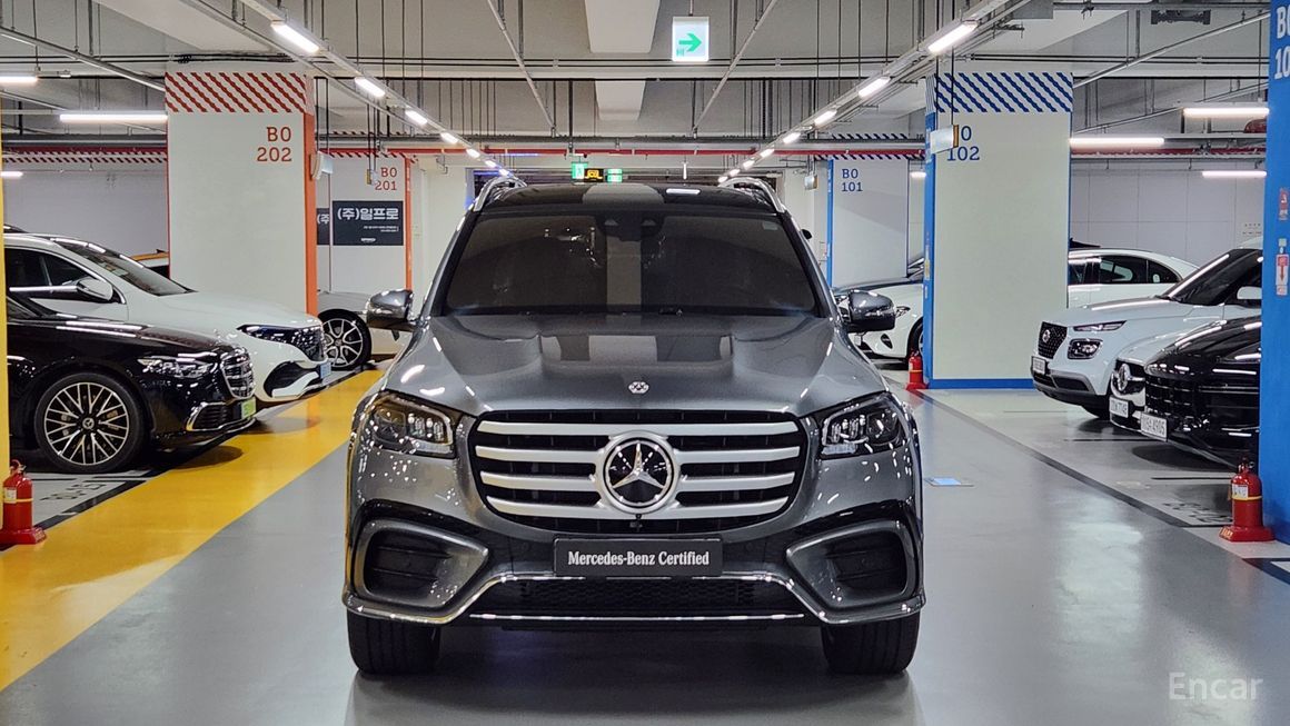 Mercedes-Benz GLS-Class - фото 1