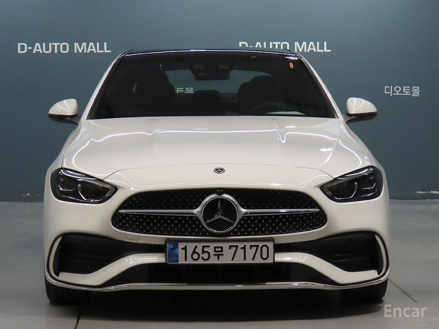 Mercedes-Benz C-Class - фото 1