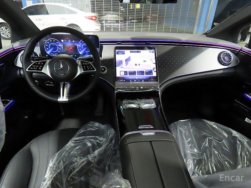 Mercedes-Benz EQE - фото 4