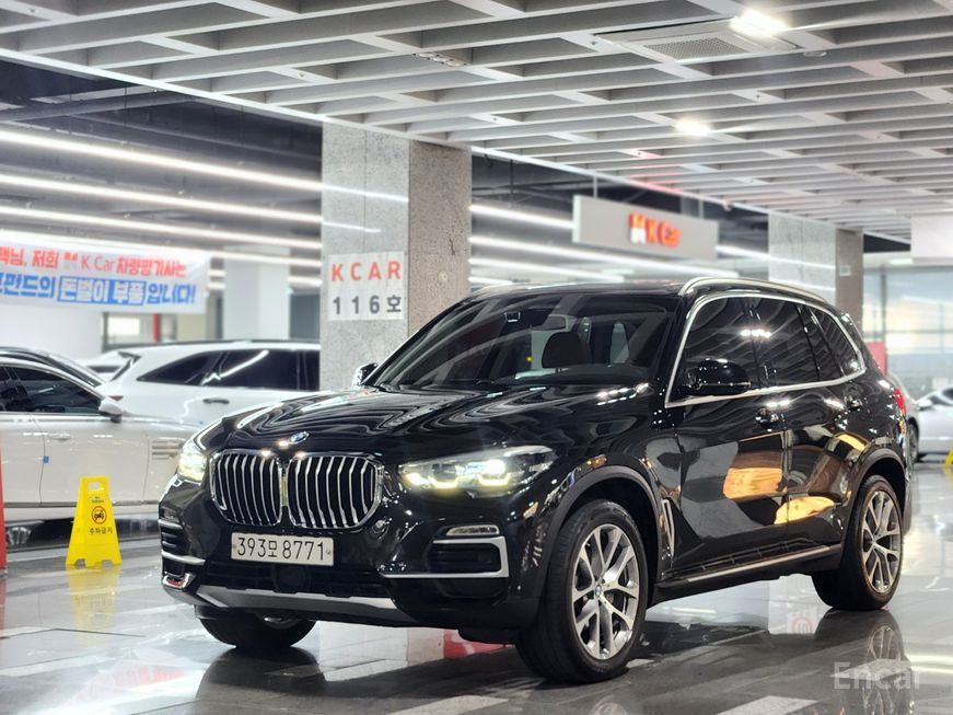 BMW X5 - фото 0