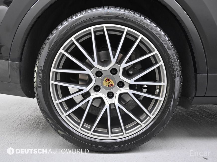 Porsche Cayenne - фото 4