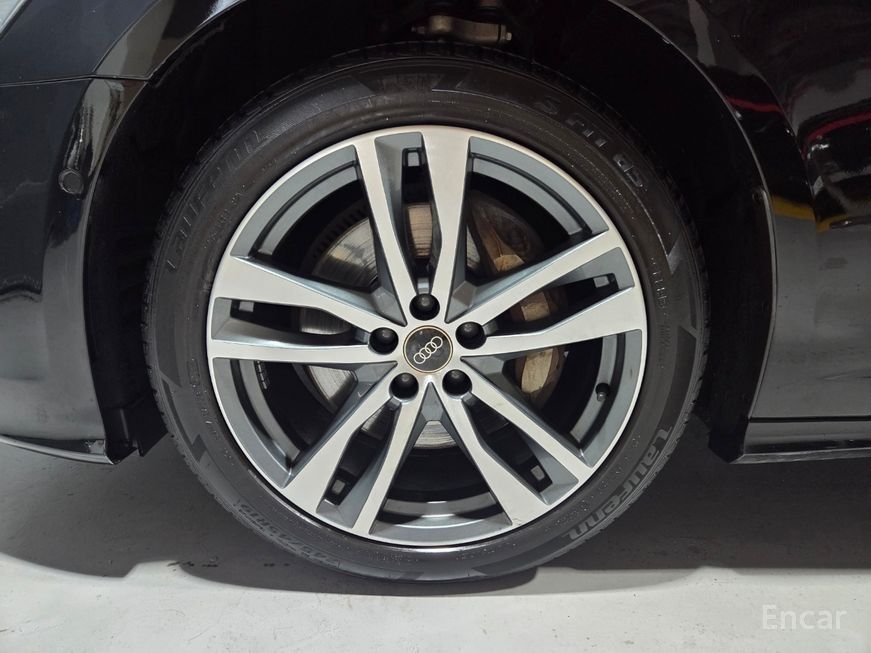 Audi A6 - фото 4