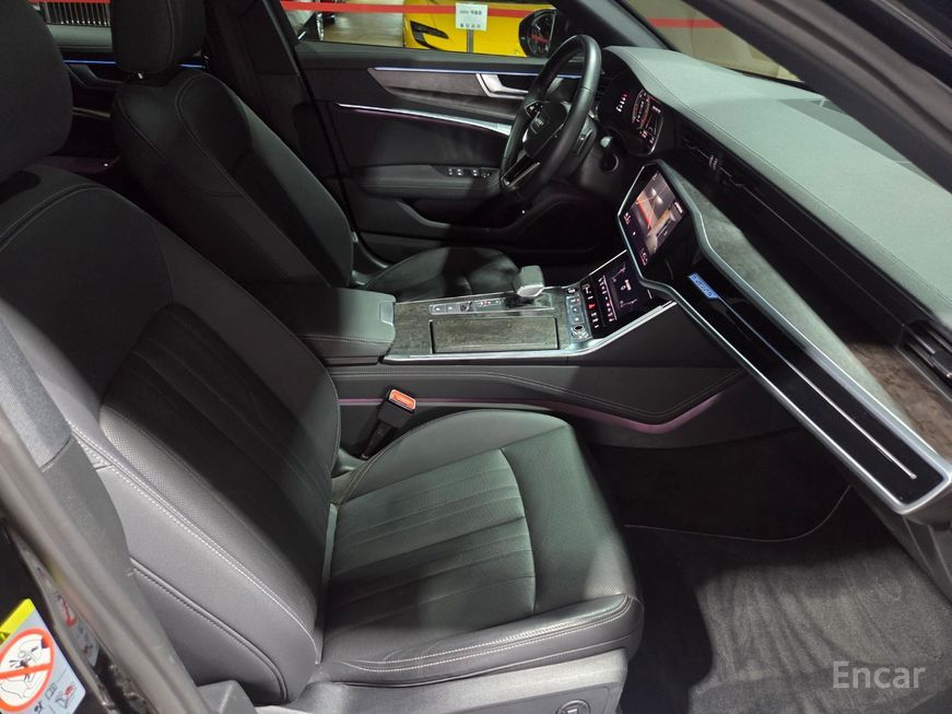 Audi A6 - фото 5