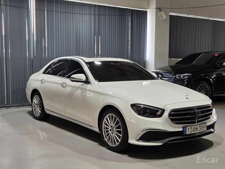 Mercedes-Benz E-Class - фото 2