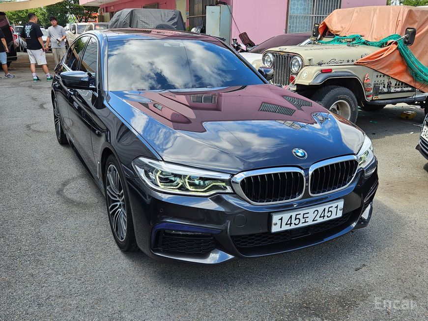 BMW 5 Series - фото 2