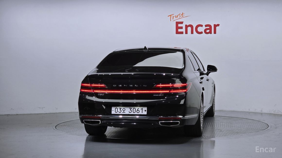 Genesis G90 - фото 3