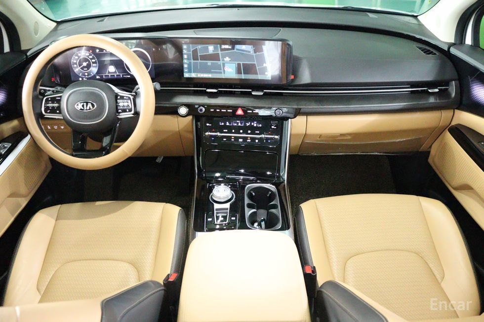 Kia Carnival - фото 5