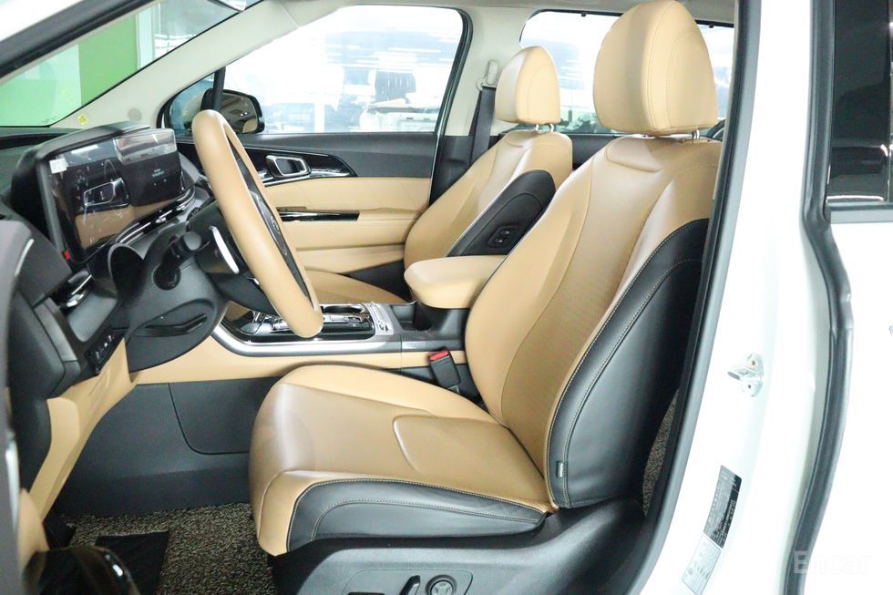 Kia Carnival - фото 6