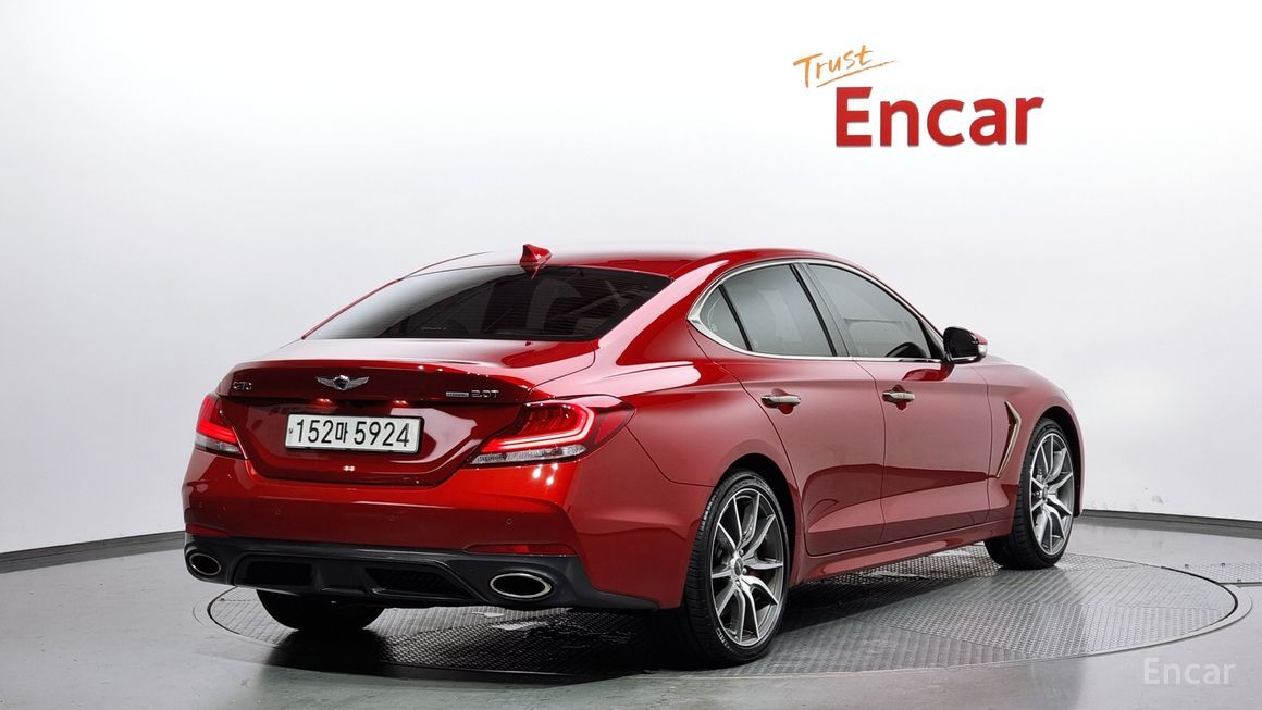 Genesis G70 - фото 1