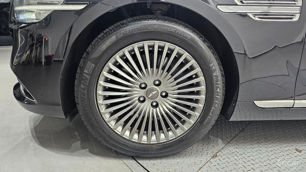 Genesis G90 - фото 4