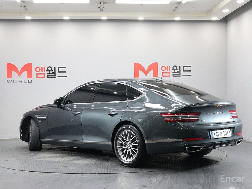 Genesis G80 - фото 2