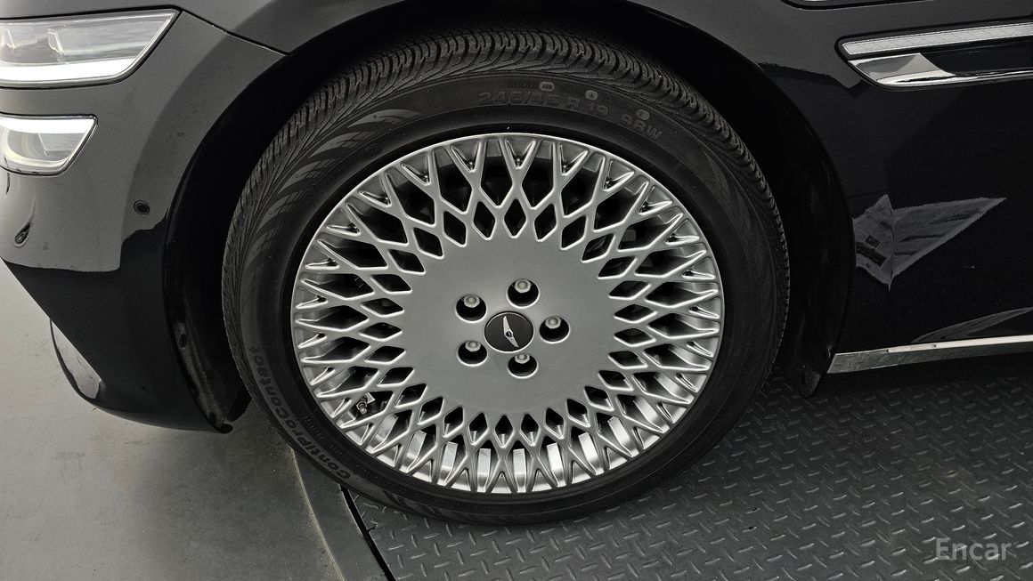 Genesis G80 - фото 4