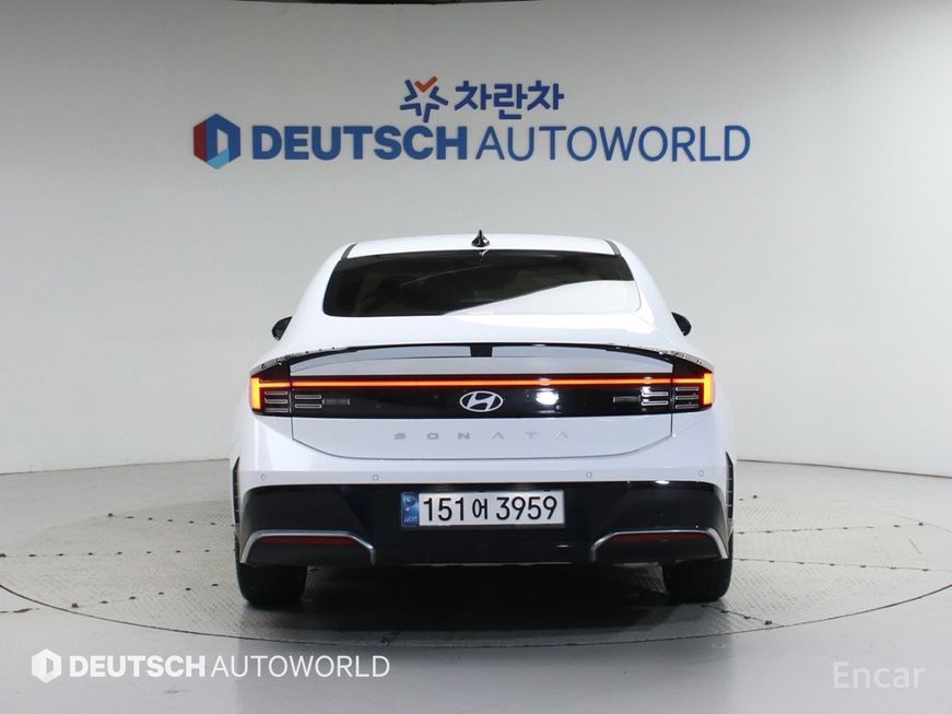 Hyundai Sonata - фото 3