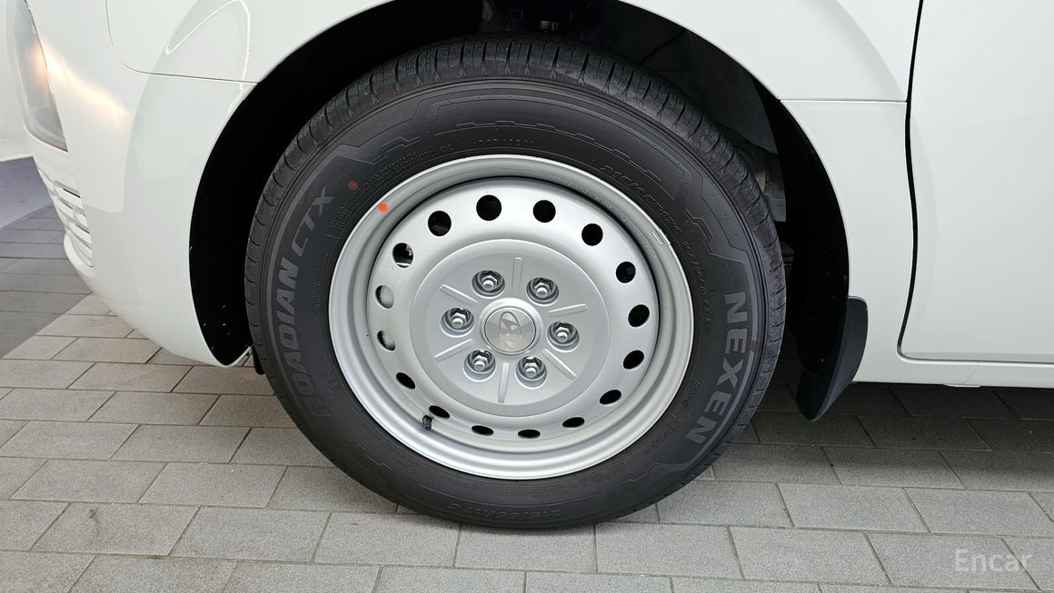 Hyundai Staria - фото 4