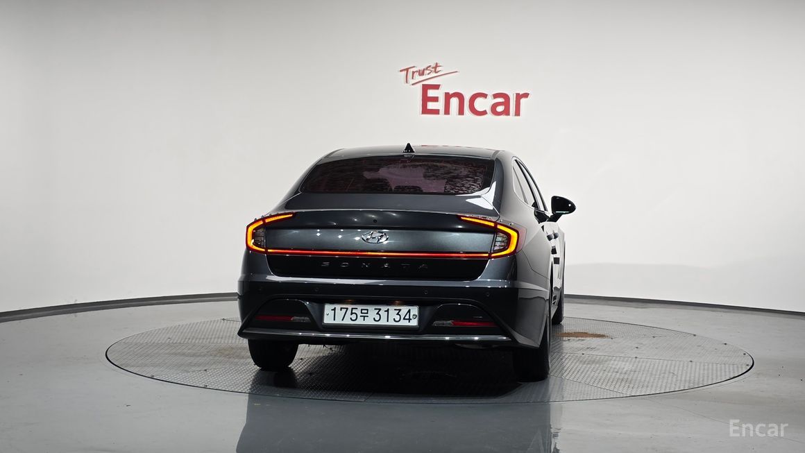 Hyundai Sonata - фото 3