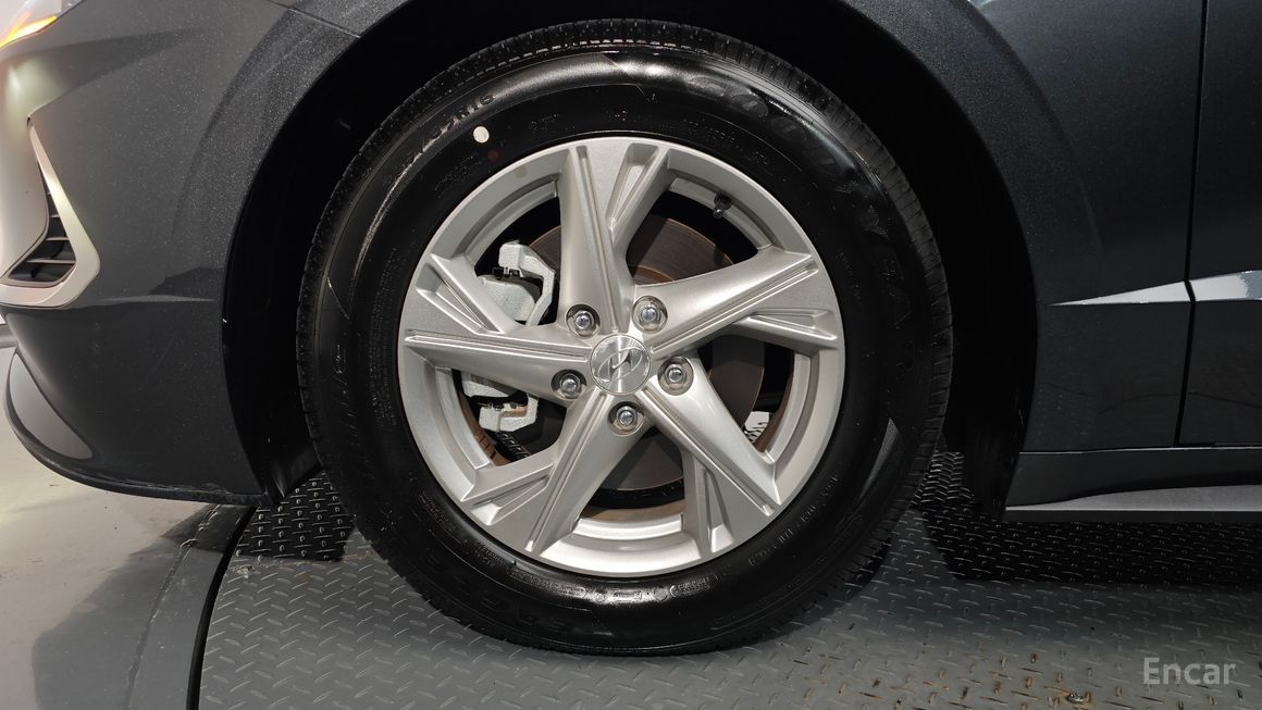 Hyundai Sonata - фото 4