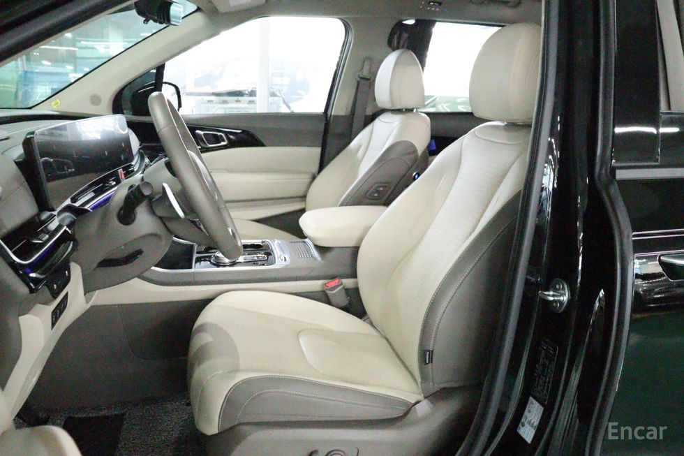 Kia Carnival - фото 5