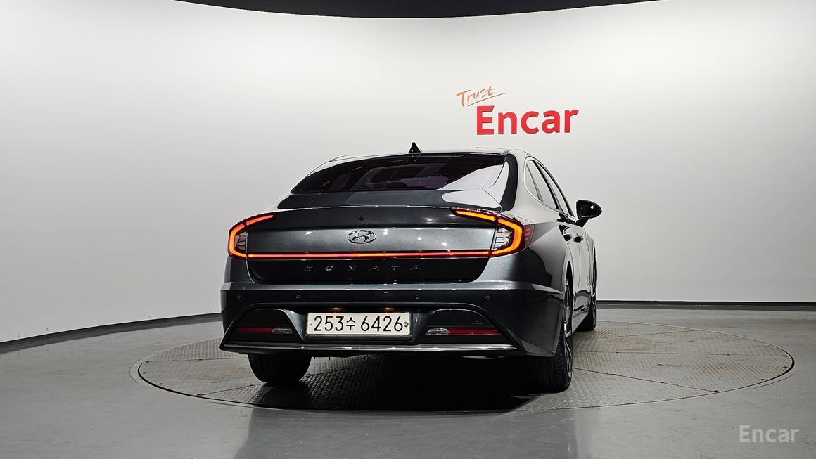 Hyundai Sonata - фото 3