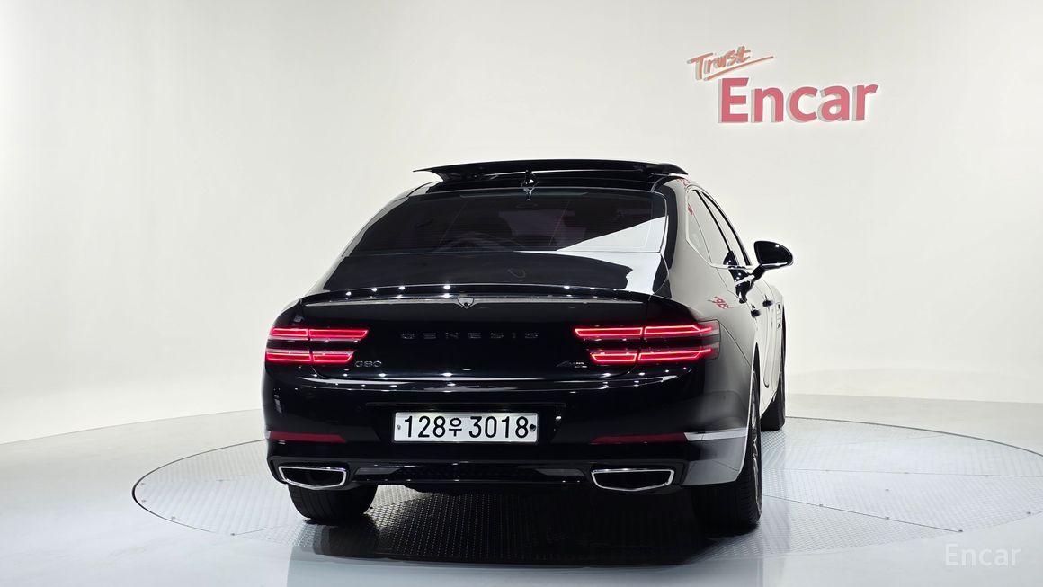 Genesis G80 - фото 3