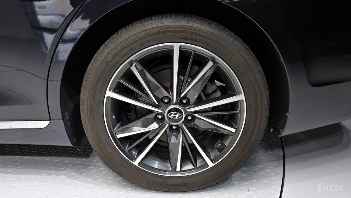 Hyundai Grandeur - фото 4