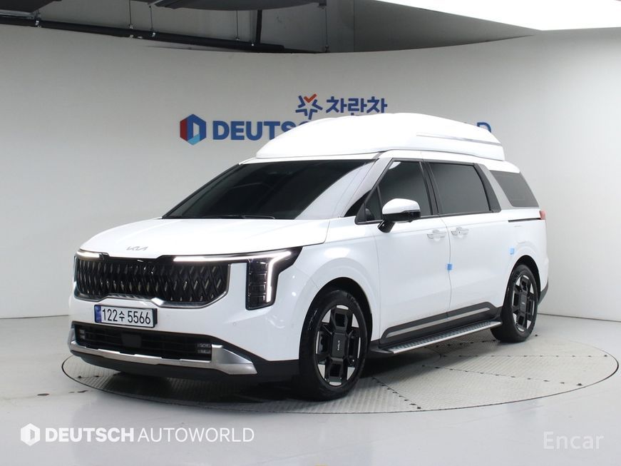 Kia Carnival - фото 0