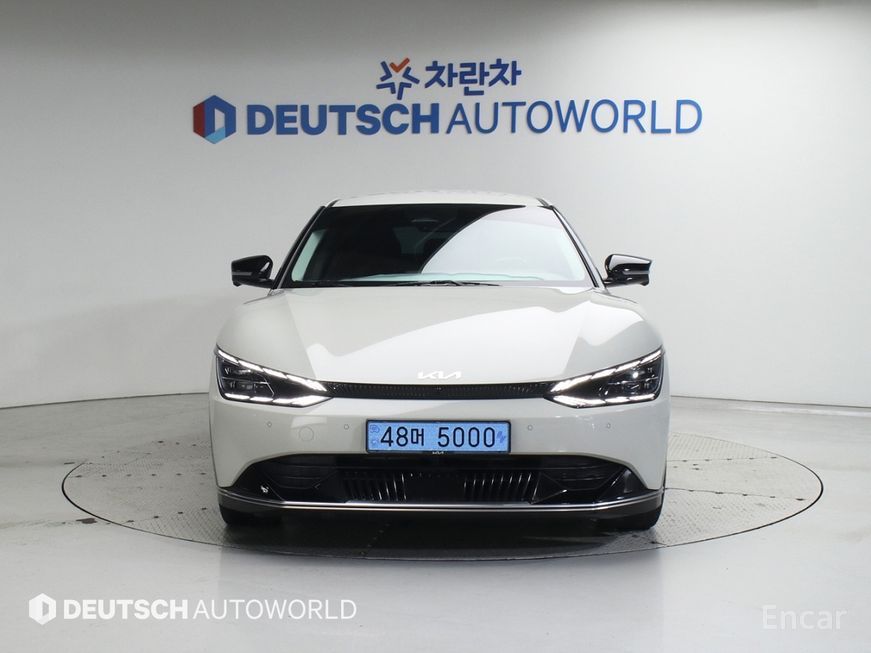 Kia EV6 - фото 2
