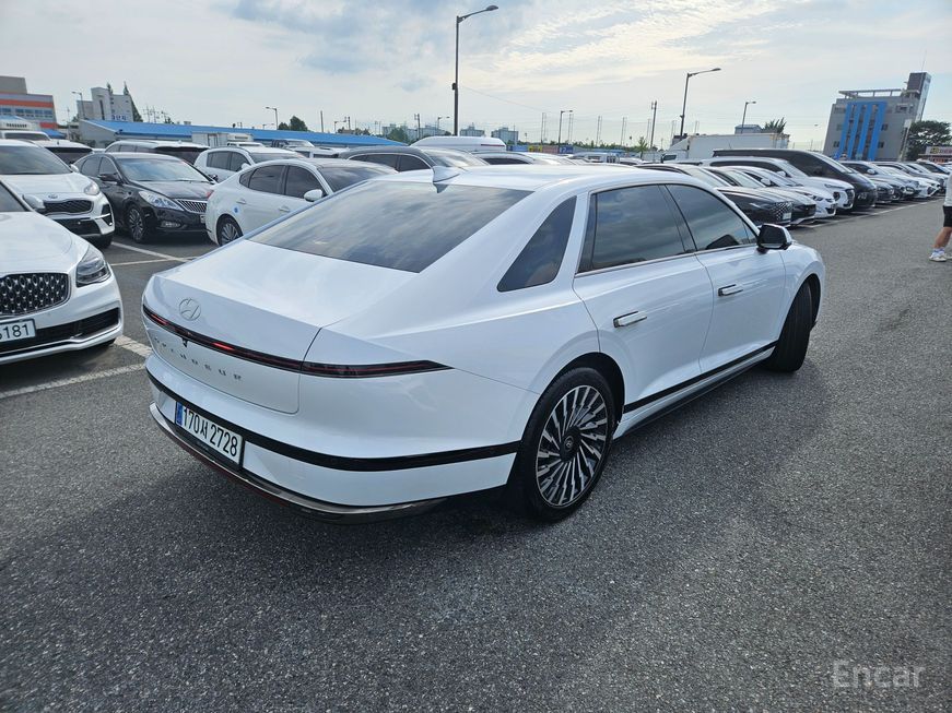 Hyundai Grandeur - фото 5