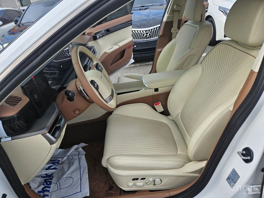 Hyundai Grandeur - фото 6