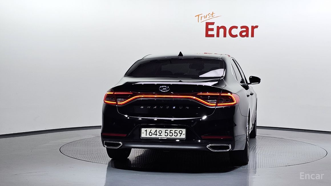 Hyundai Grandeur - фото 3