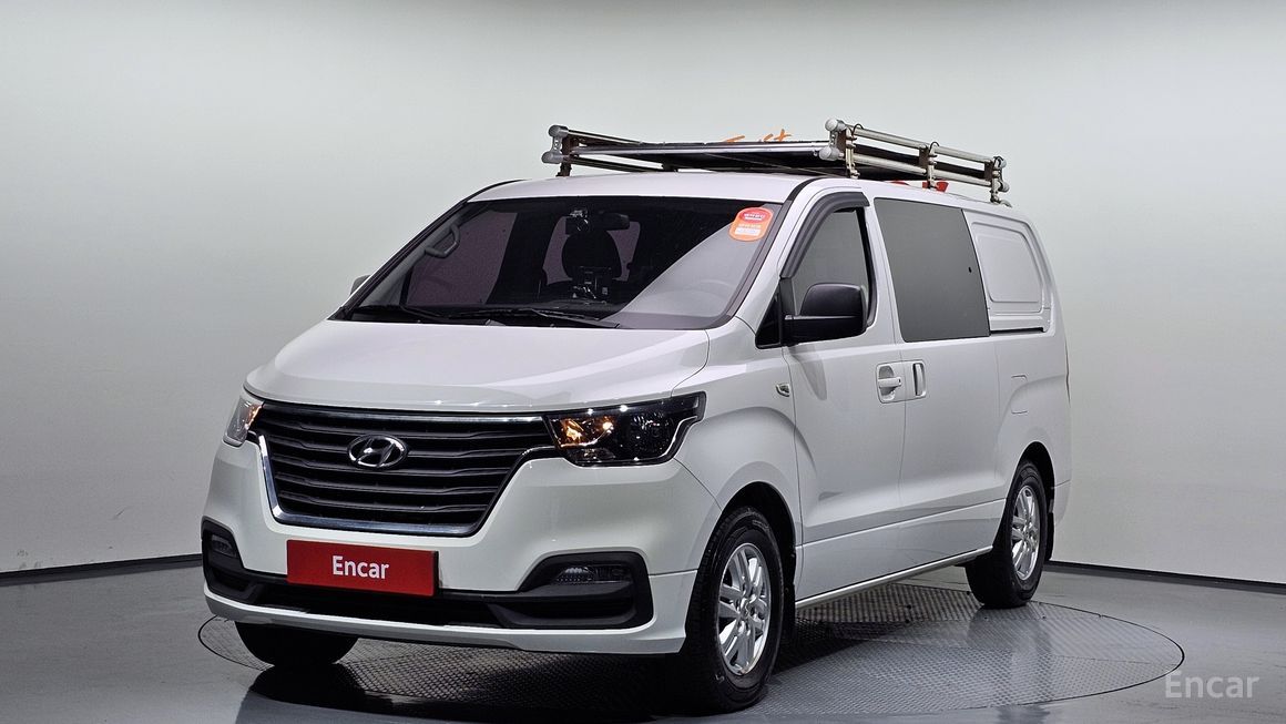 Hyundai Starex - фото 0