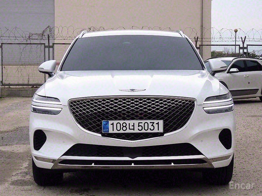 Genesis GV70 - фото 0
