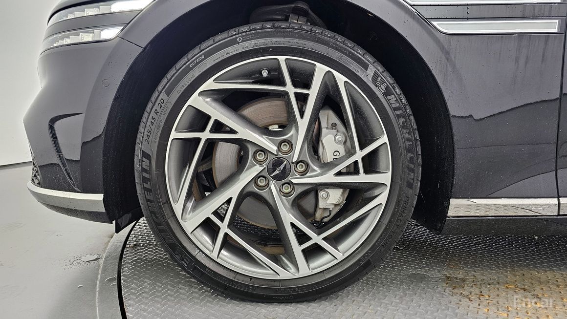 Genesis G90 - фото 4