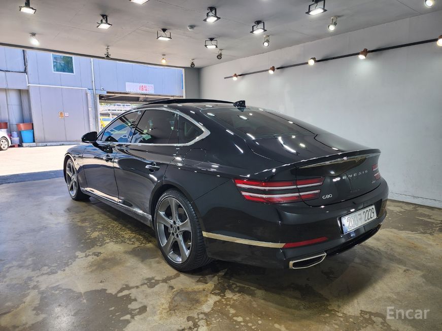 Genesis G80 - фото 5