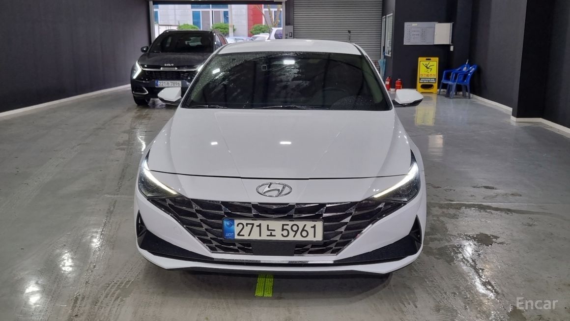 Hyundai Avante - фото 2