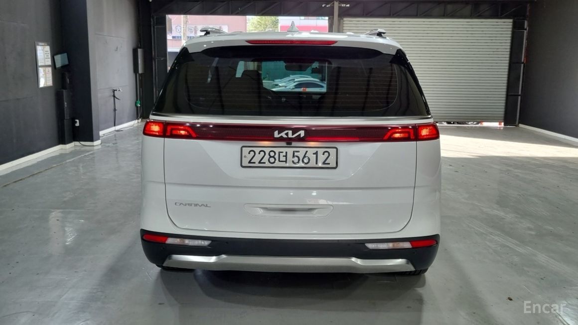 Kia Carnival - фото 3