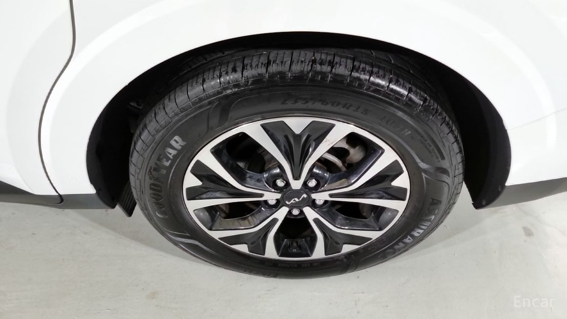 Kia Carnival - фото 4