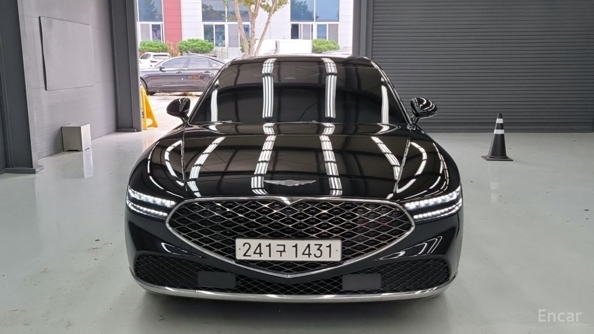 Genesis G90 - фото 2