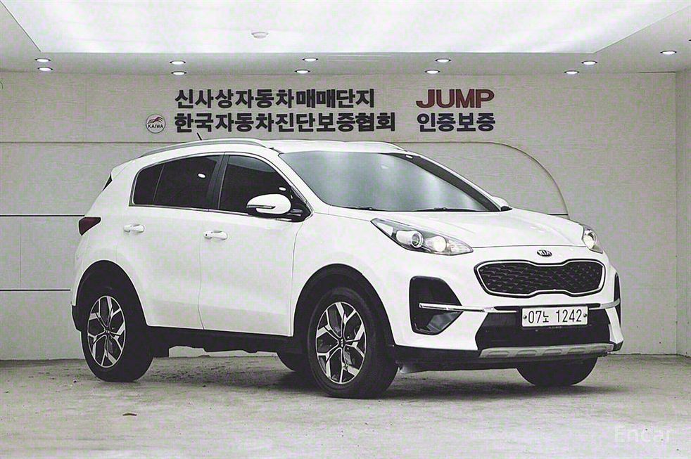 Kia Sportage - фото 1