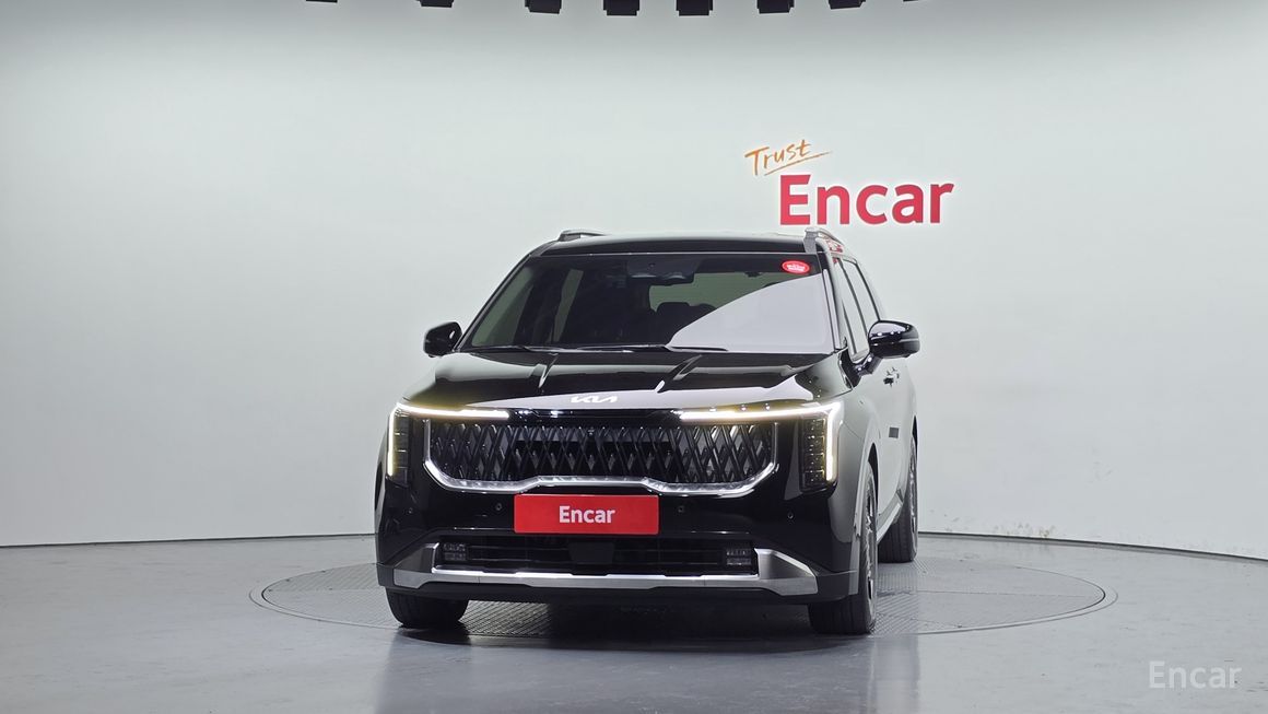 Kia Carnival - фото 2