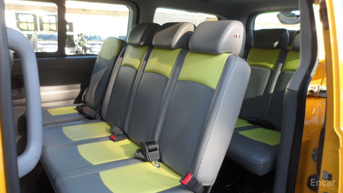 Hyundai Starex - фото 6