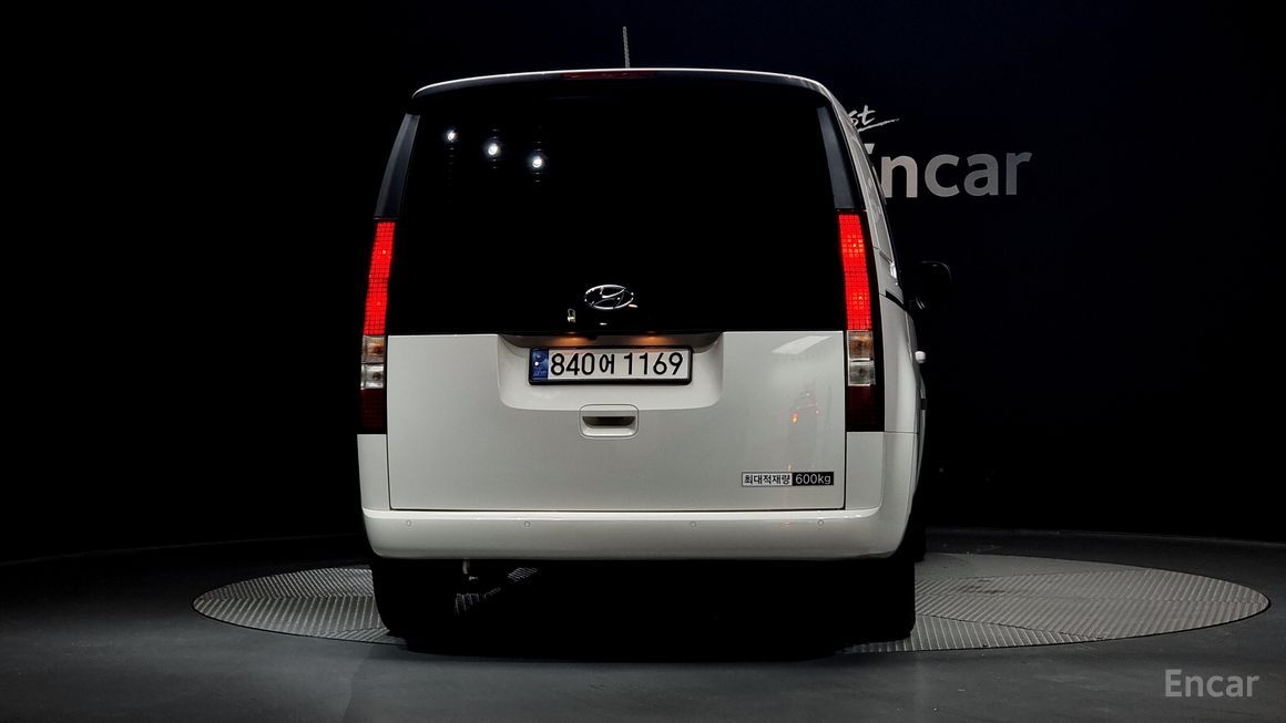 Hyundai Staria - фото 3