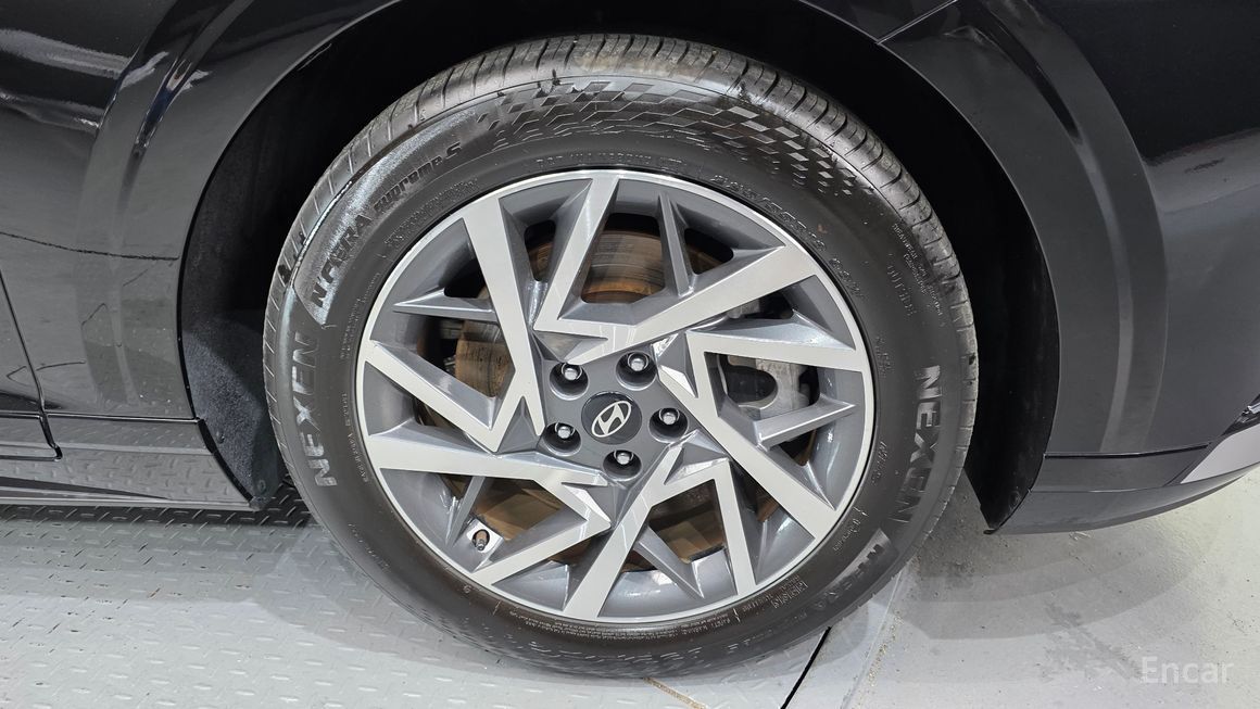 Hyundai Grandeur - фото 4