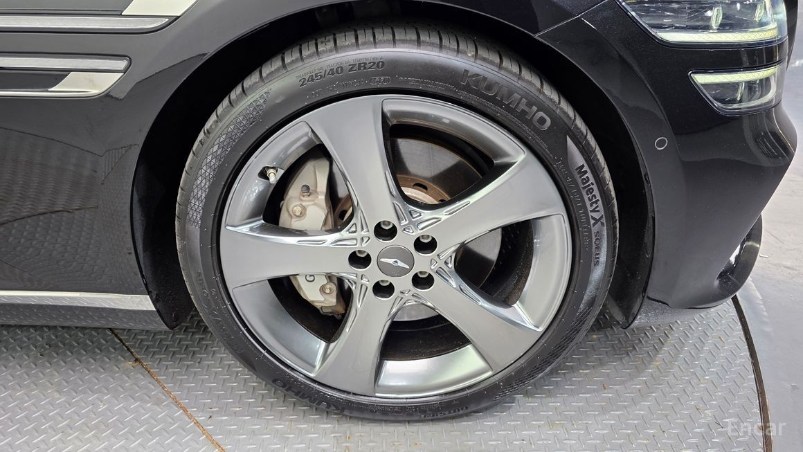 Genesis G80 - фото 4