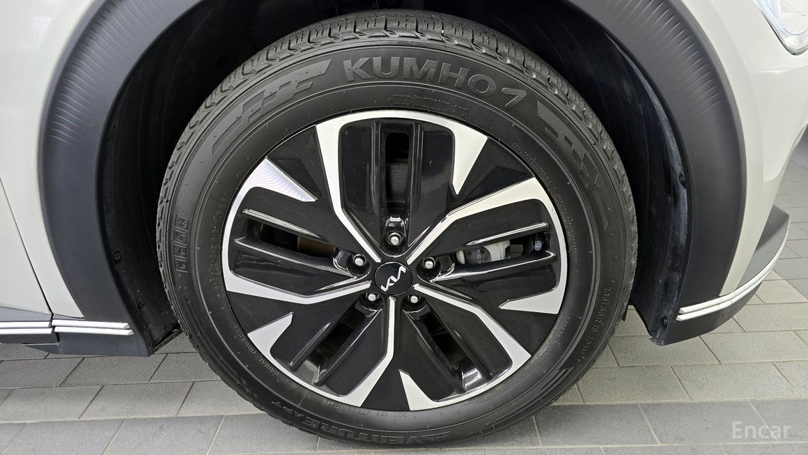 Kia EV6 - фото 4