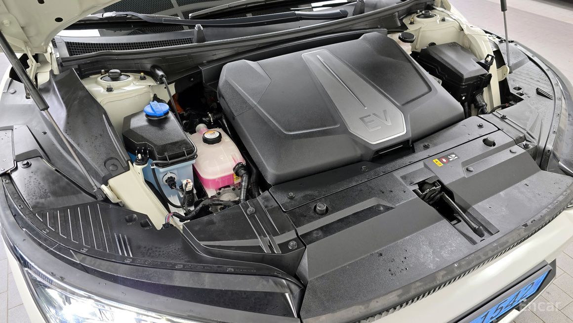 Kia EV6 - фото 5