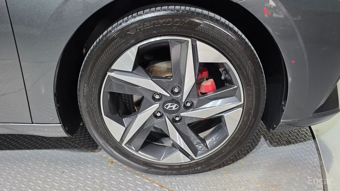 Hyundai Avante - фото 4