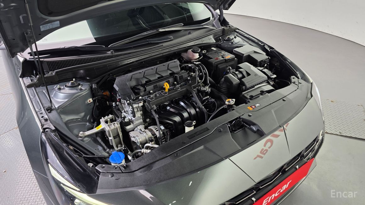 Hyundai Avante - фото 5